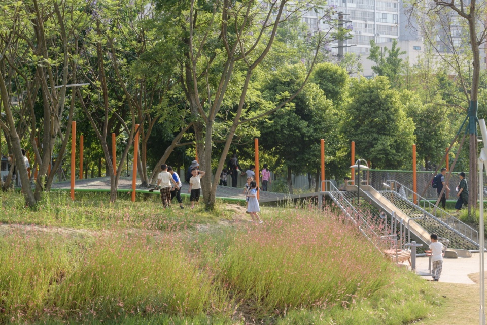 home park by atelier scale