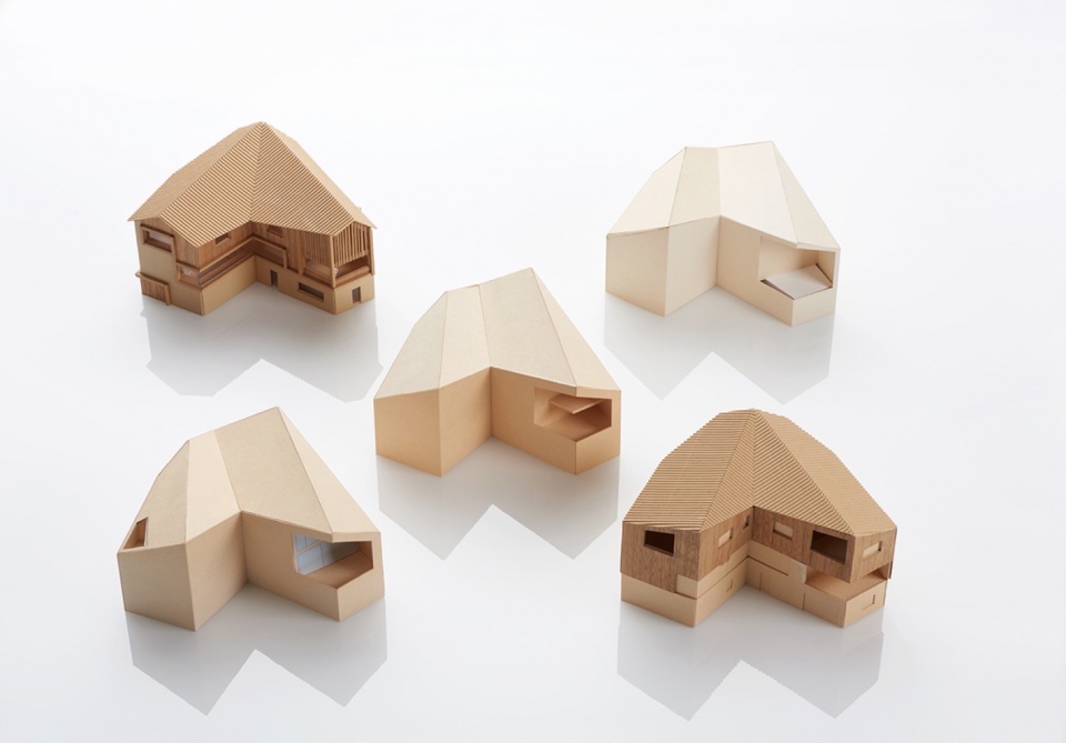 Hometown House by MoDusArchitects