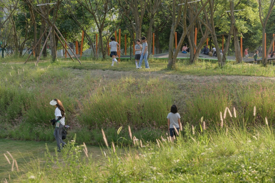 home park by atelier scale