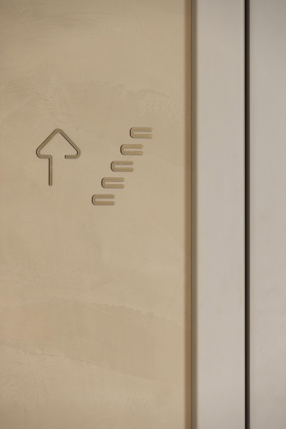 ERNESTO DO CANTO by BOX arquitectos