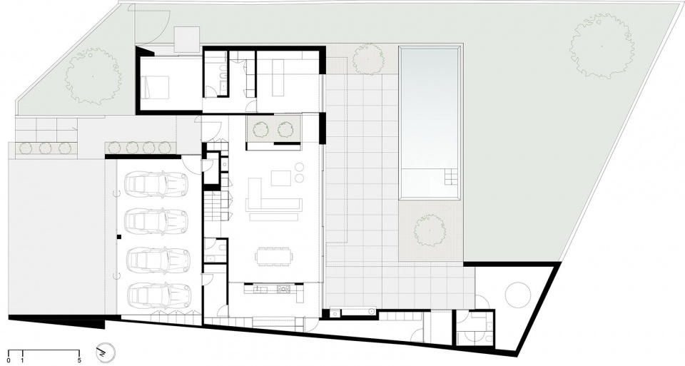 Minimalist White House by Arquitetura501