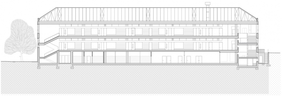LONGITUDINAL SECTION SCHOOL © BAKYTA architekti