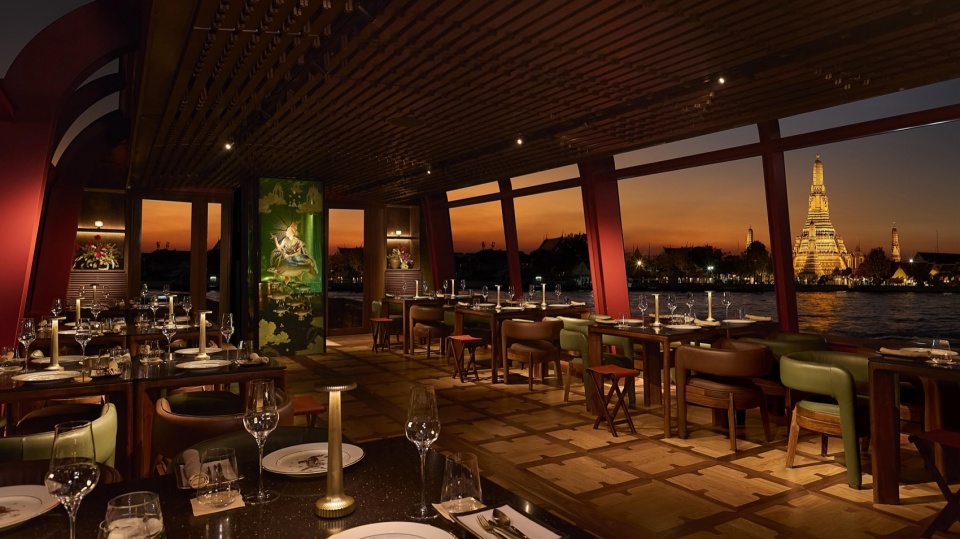 Apsara Cruise Bar Restaurant