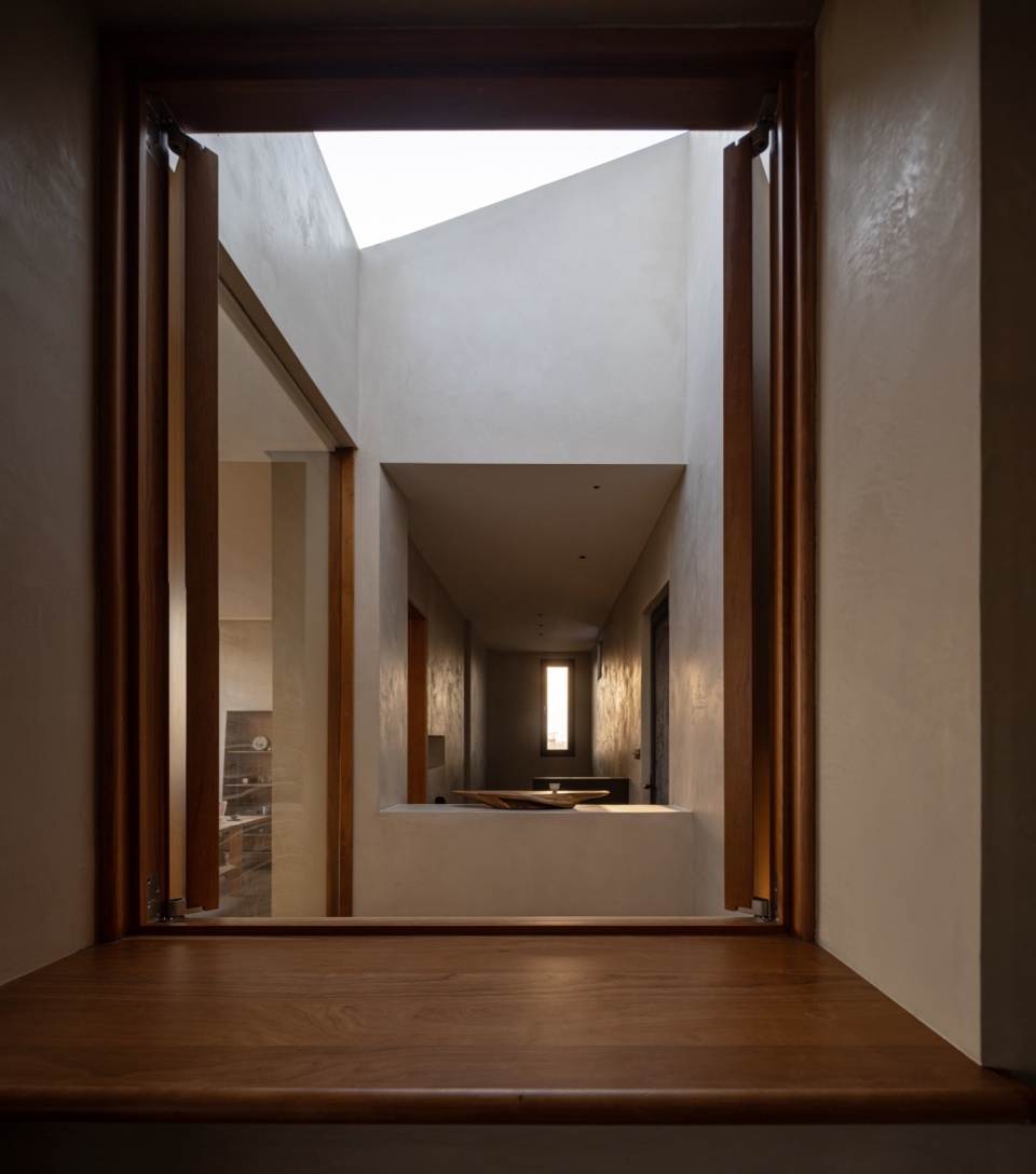 east courtyard by benzhe architecture design