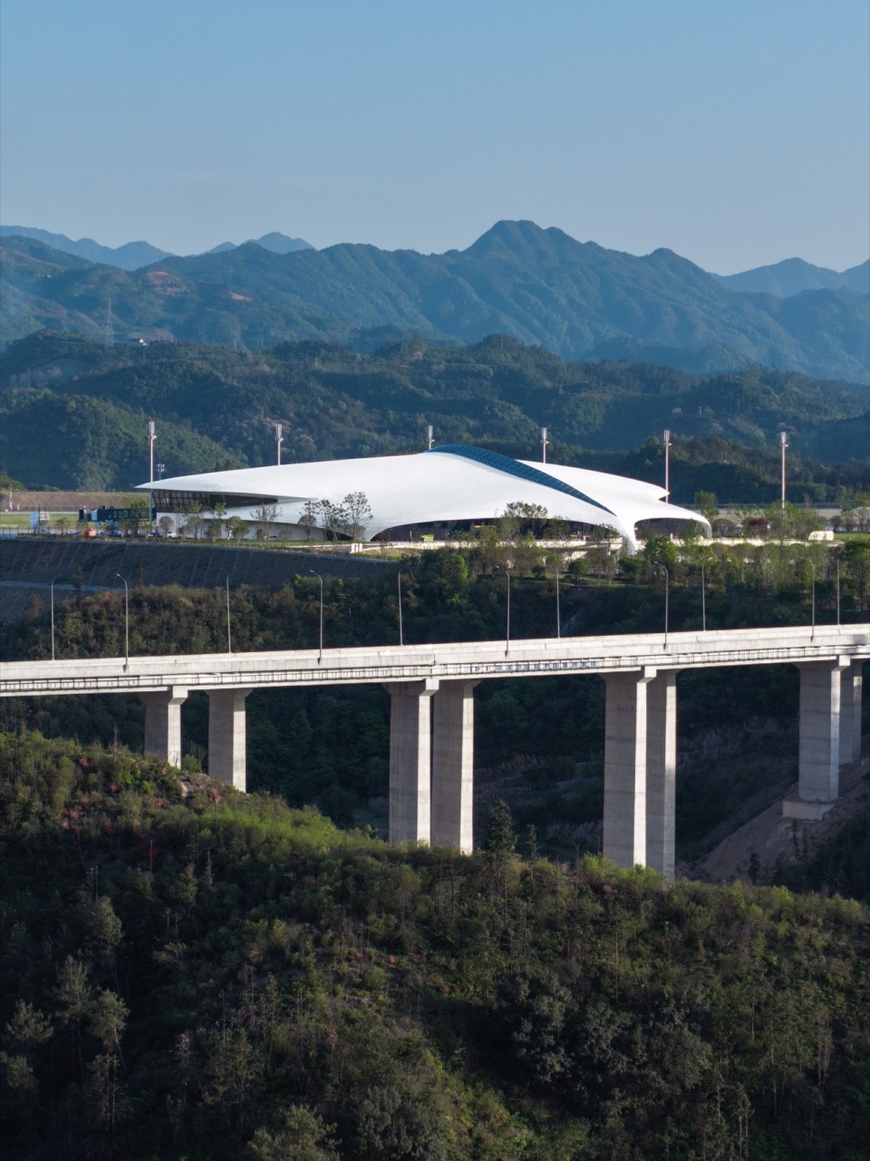 Lishui Airport by MAD