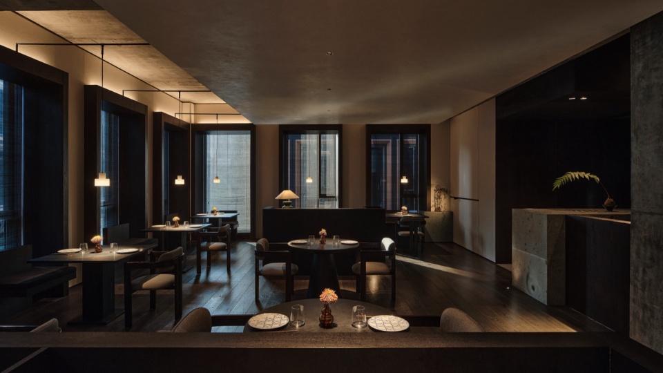 MOSS Restaurant by Studio8 Architects