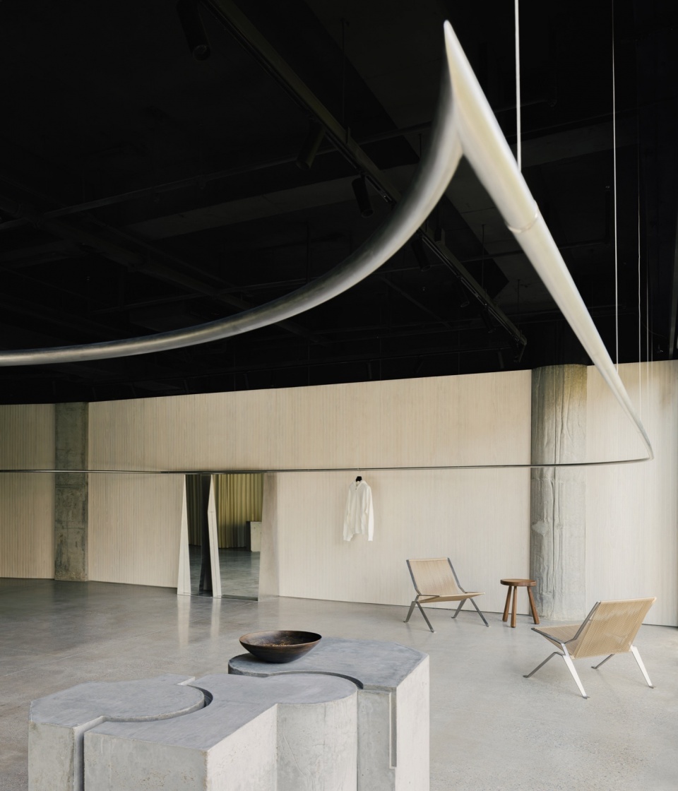 YEARLY PLAN Shanghai Showroom by SHISUO Design