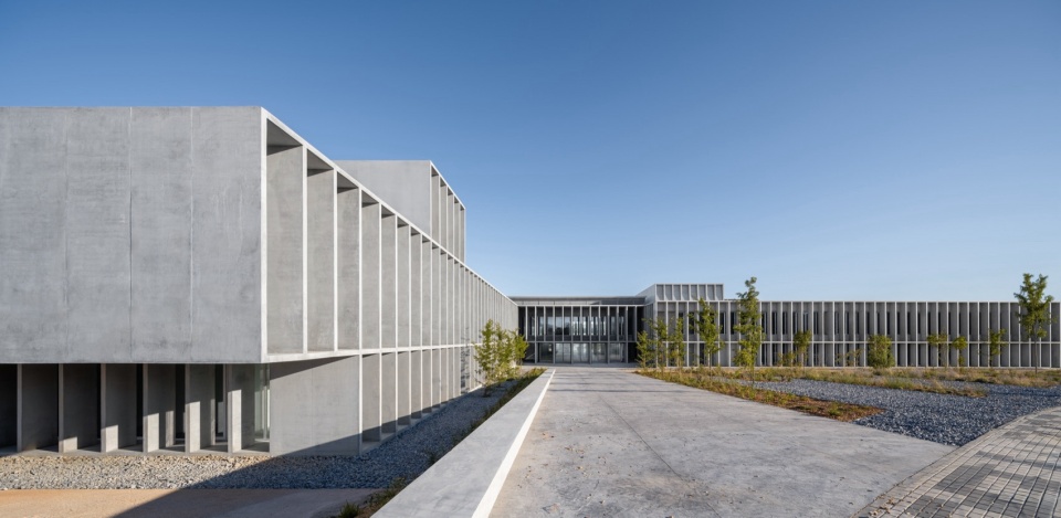 Faculty Of Tourism University Of Malaga by Vaillo Irigaray Architects