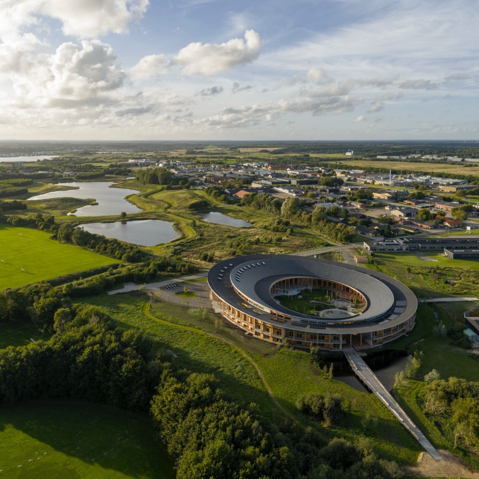 The Crafts College in Herning by Dorte Mandrup