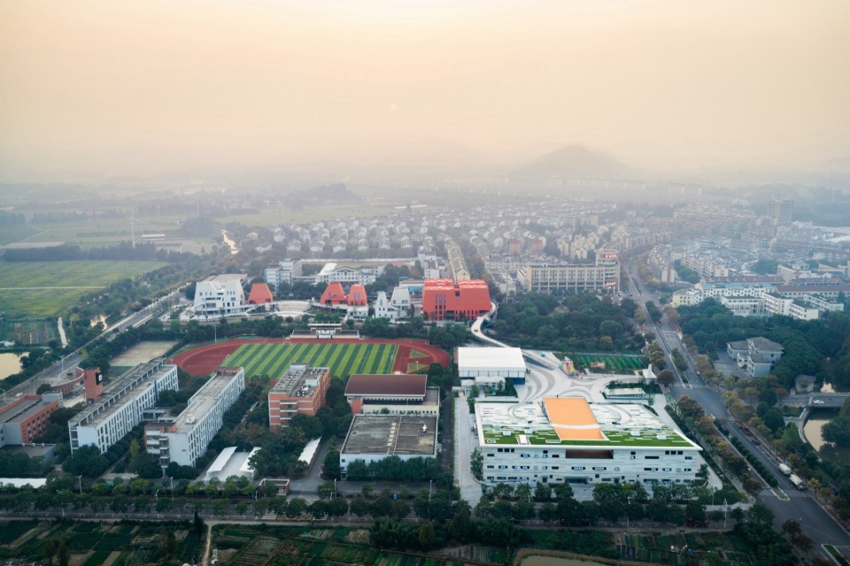 Huzhou Daixi Culture Sports and Commercial Complex by Minax Architecture