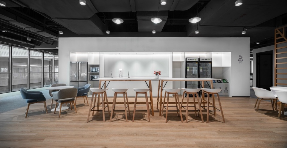 TAL Changping Education Park Headquarters by WSP Architects