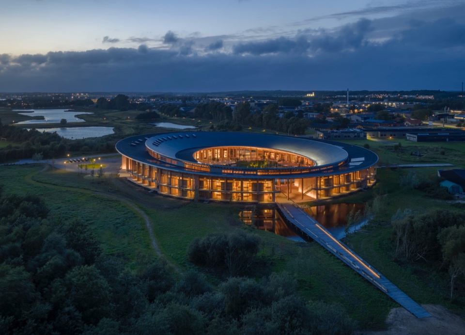 The Crafts College in Herning by Dorte Mandrup