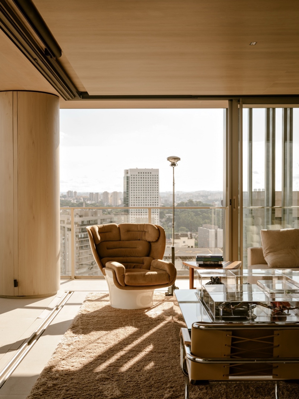 AC Apartment by Studio Arthur Casas