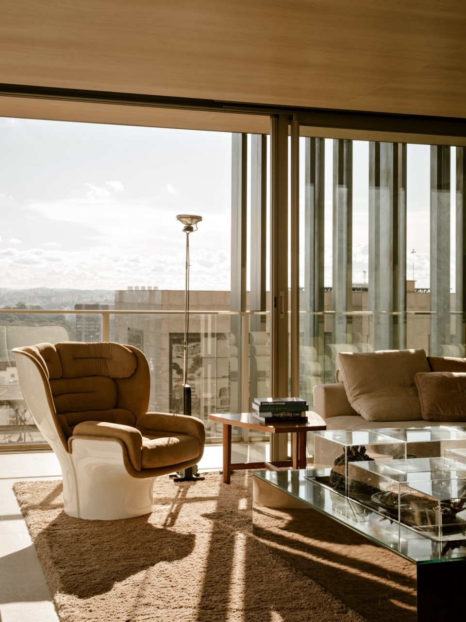 AC Apartment by Studio Arthur Casas
