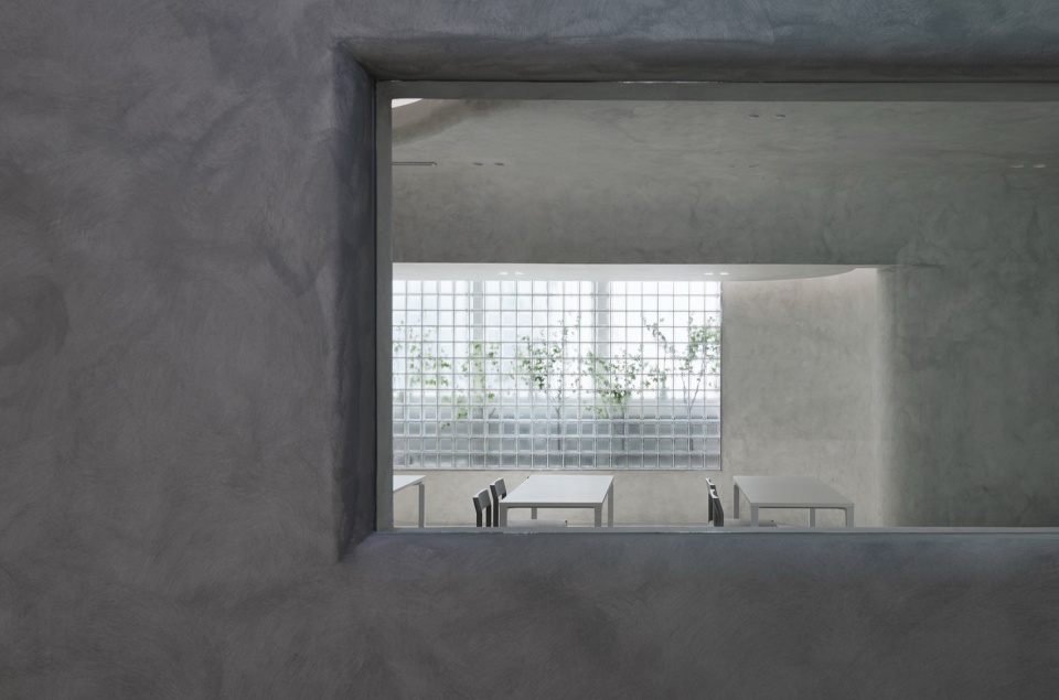 AK PLAZA MUSEUM C by Indiesalon
