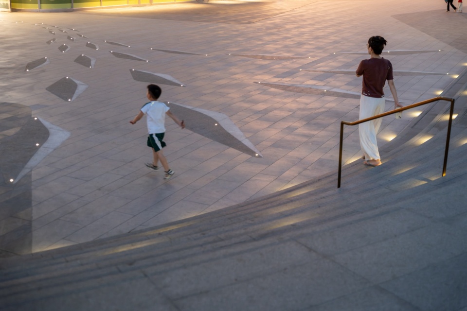 The Ring Garden City Commercial Complex Chongqing by WTD