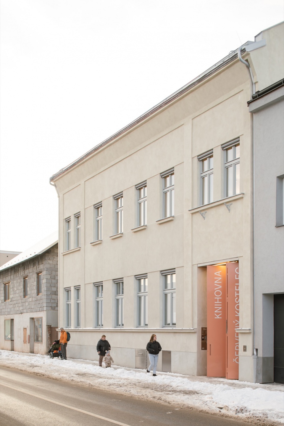 library in cerveny kostelec by papundekl architekti