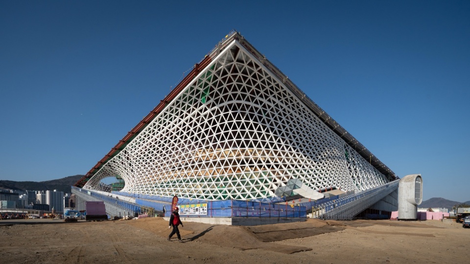 Busan Opera House by Snohetta