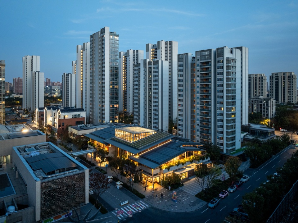 CHUNXI Marketplace and GULANG Gymnasium NEXUS Jiading Shanghai by Atelier Z