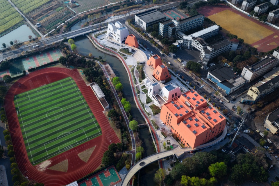 Huzhou Daixi Culture Sports and Commercial Complex by Minax Architecture
