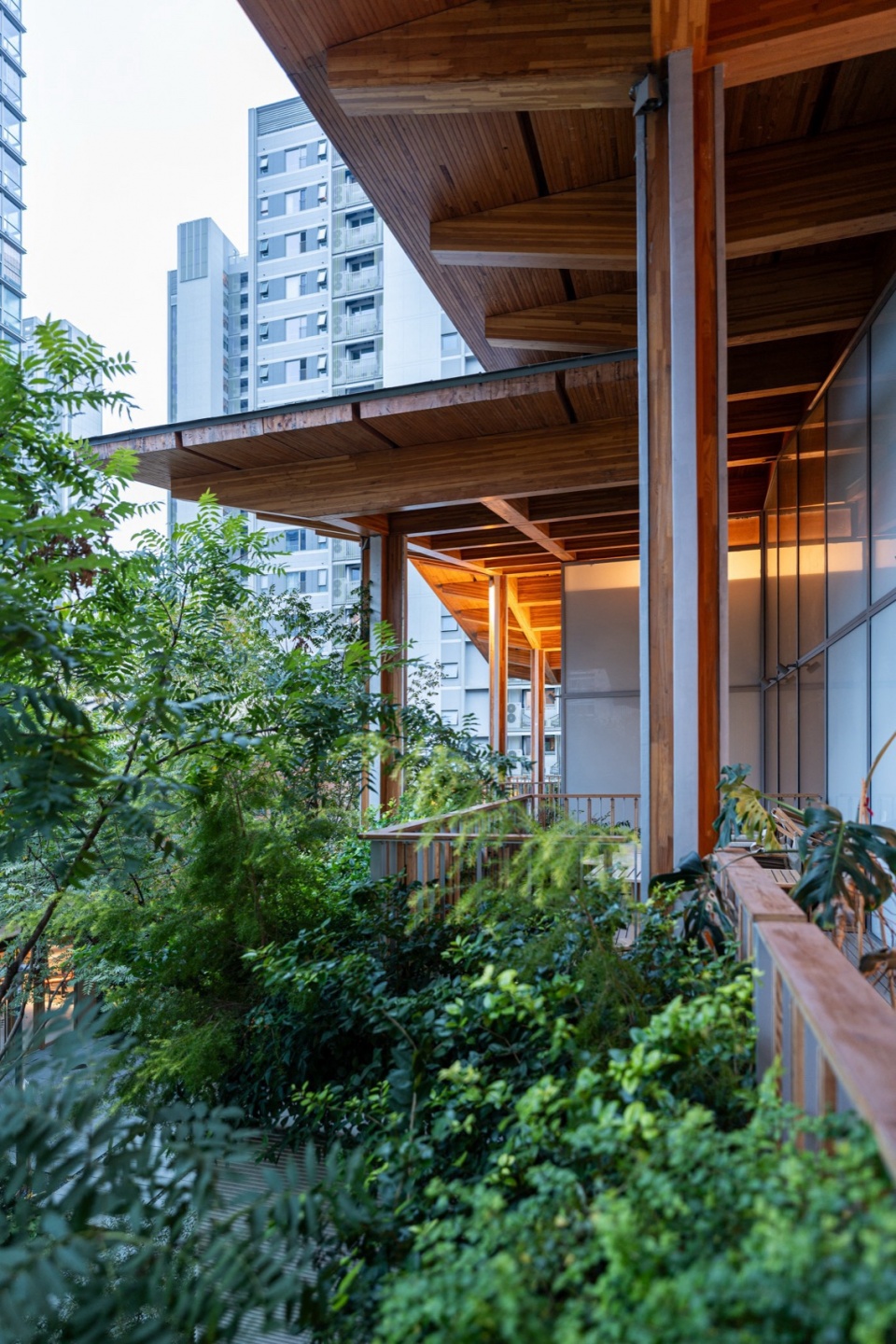 CHUNXI Marketplace and GULANG Gymnasium NEXUS Jiading Shanghai by Atelier Z