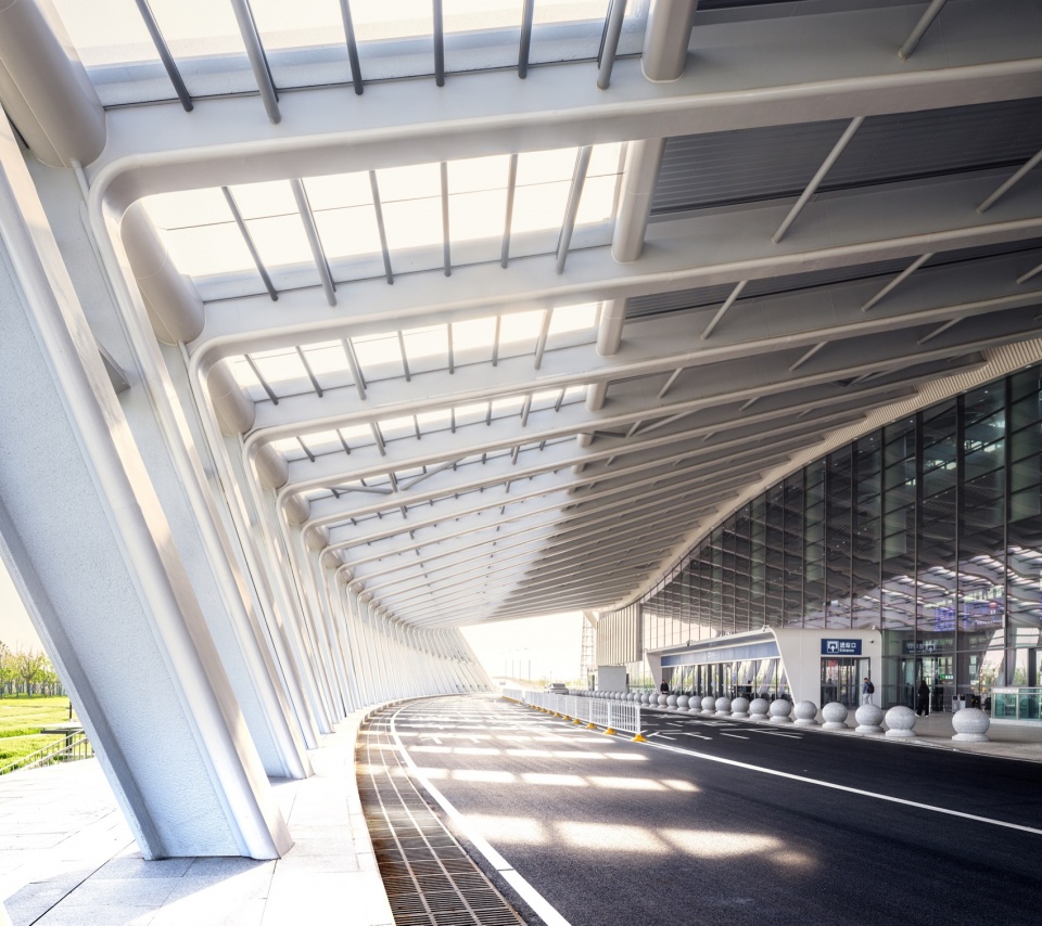 huzhou east station by central south architectural design institute co ltd