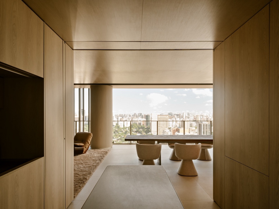 AC Apartment by Studio Arthur Casas