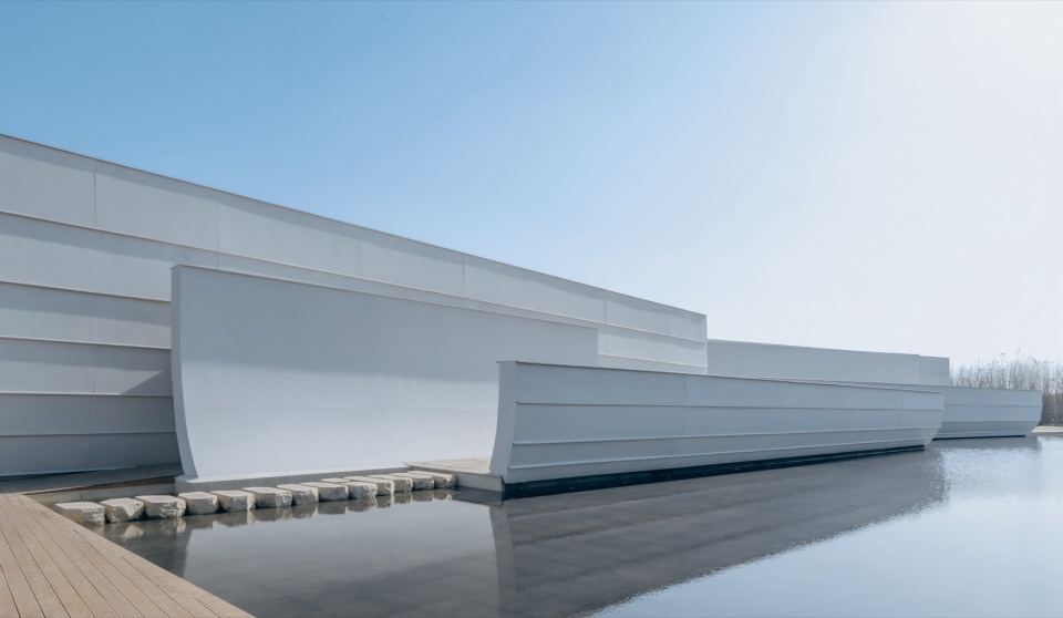 Chenhu Wetland Art Center by Trace Architecture Office