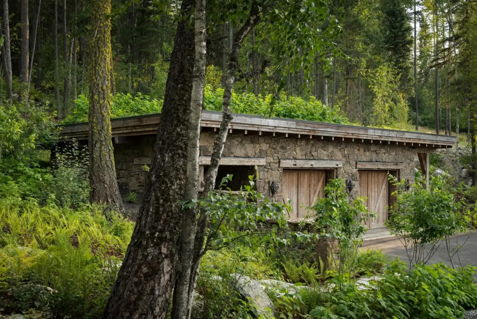2025 asla residential design award of honor inez point embracing an old growth forest design workshop inc