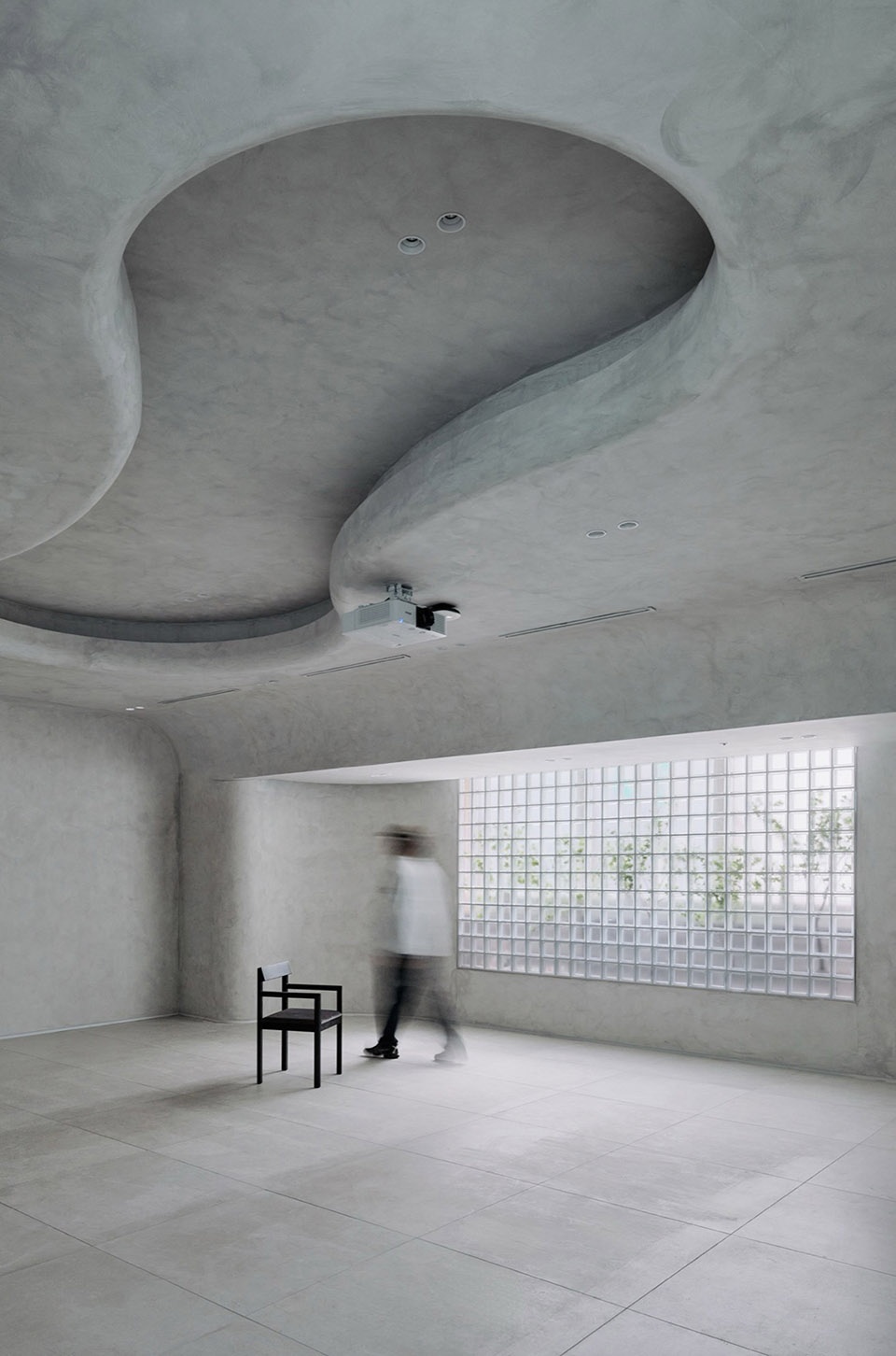 AK PLAZA MUSEUM C by Indiesalon
