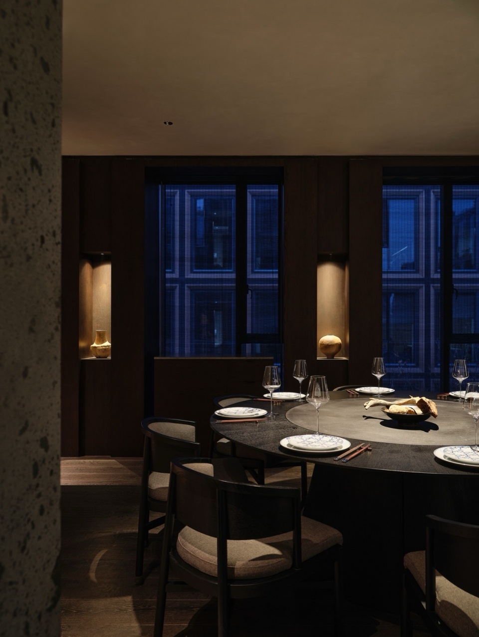 MOSS Restaurant by Studio8 Architects