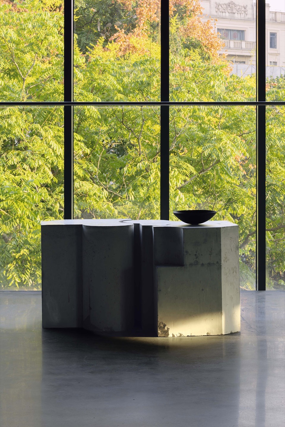 YEARLY PLAN Shanghai Showroom by SHISUO Design