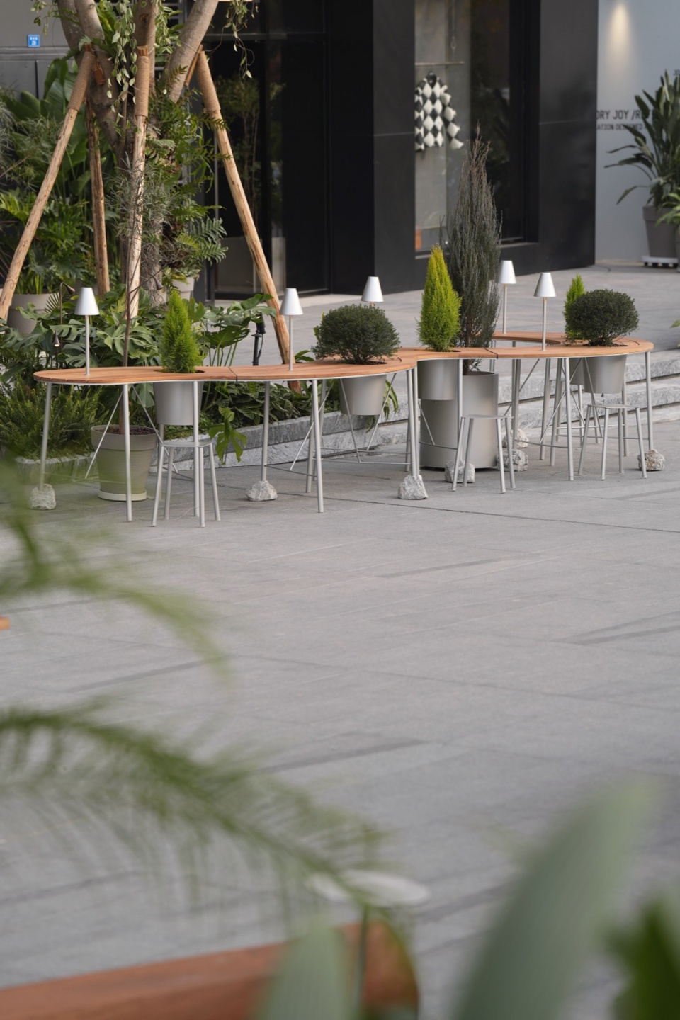 rivers and pebbles table table project 2 0 public funiture and pop up store design by xbtw office
