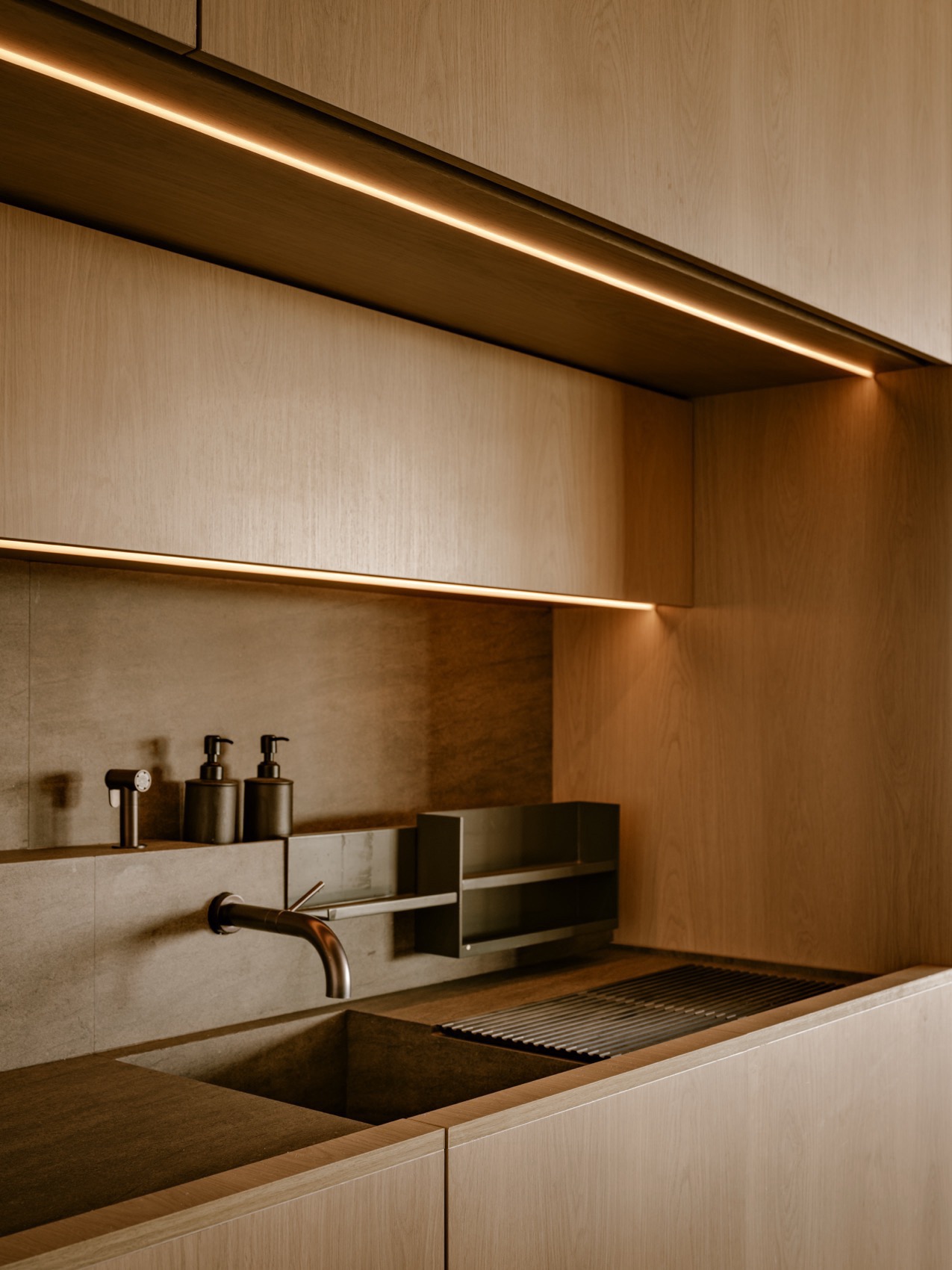 AC Apartment by Studio Arthur Casas