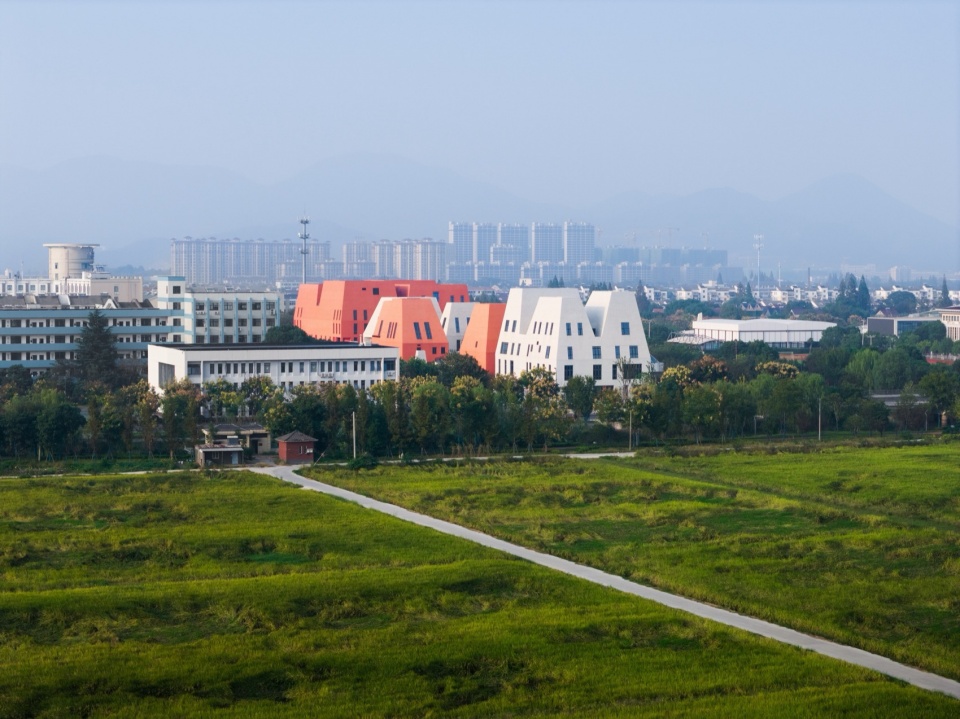 Huzhou Daixi Culture Sports and Commercial Complex by Minax Architecture