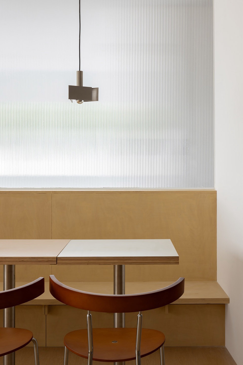 Heyi office by DEPARTURE DESIGN STUDIO