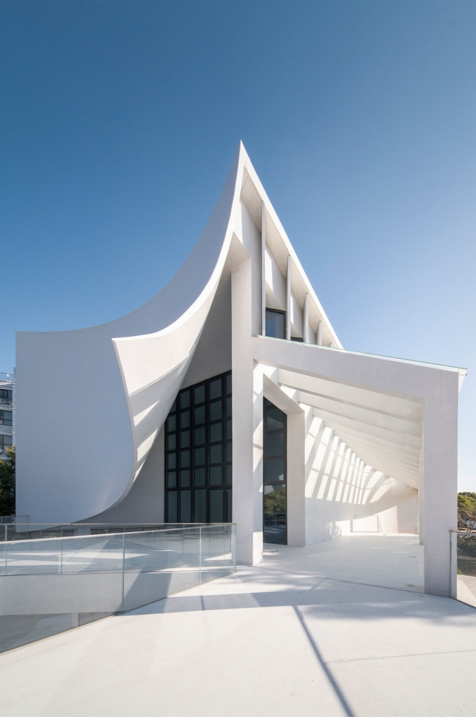 Chuihong Xiaozhu Wujiang Wedding Hall Suzhou by NODE Architecture Urbanism