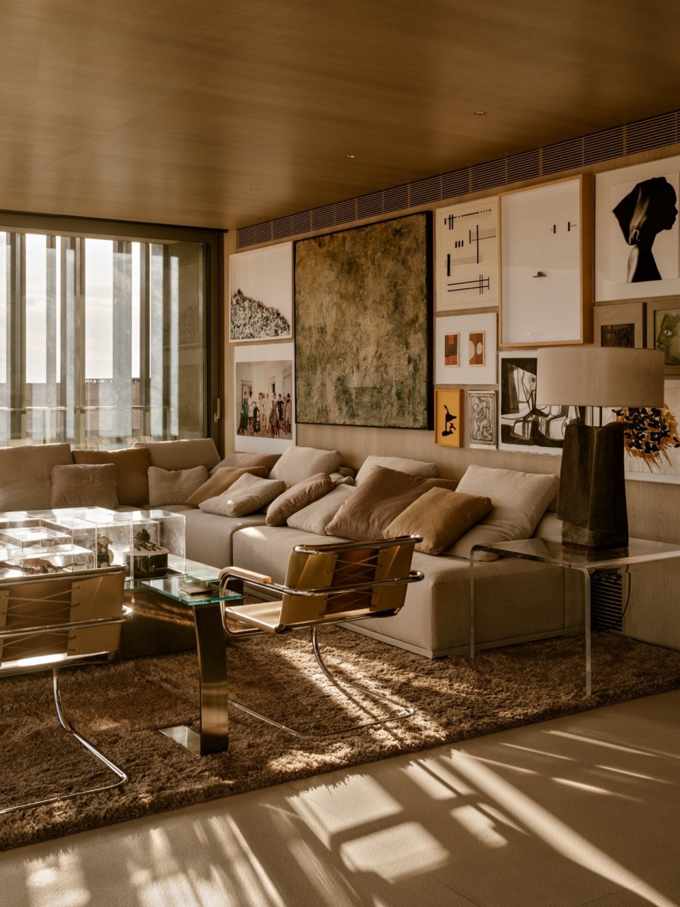 AC Apartment by Studio Arthur Casas