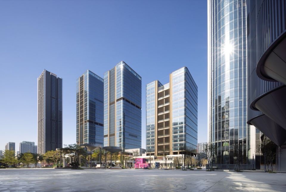 CRB Tech Innovative City by Aedas