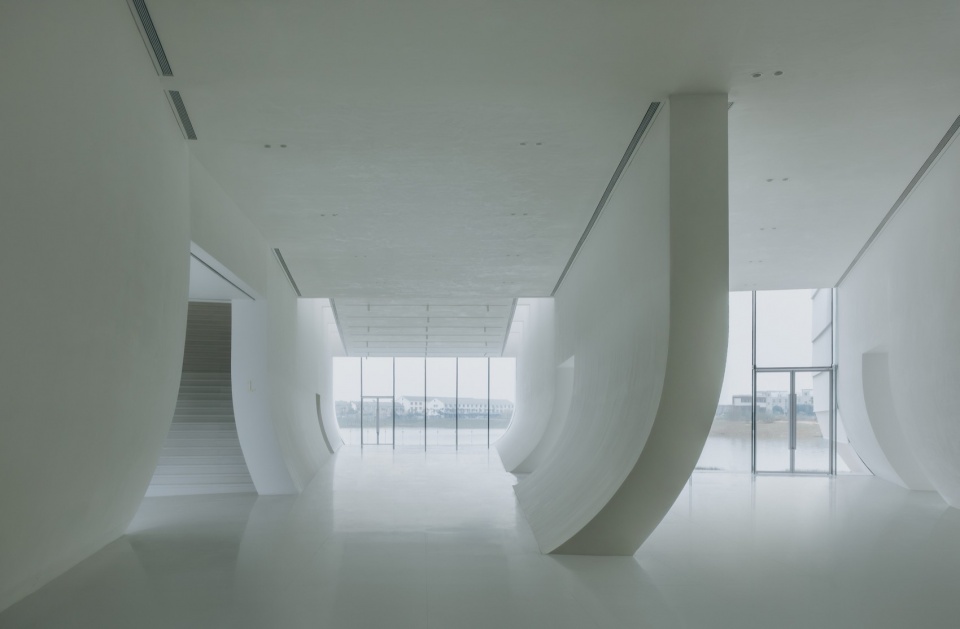 Chenhu Wetland Art Center by Trace Architecture Office