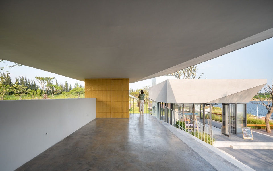 Sports Support Buildings on Double Happiness Island
