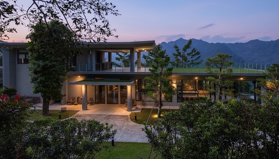 hidden mountain dwelling by wsaa design team