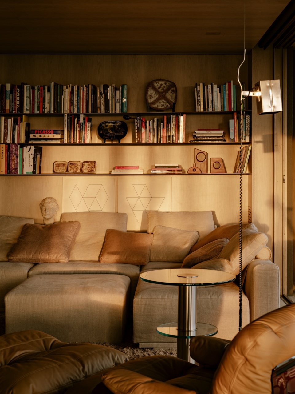 AC Apartment by Studio Arthur Casas
