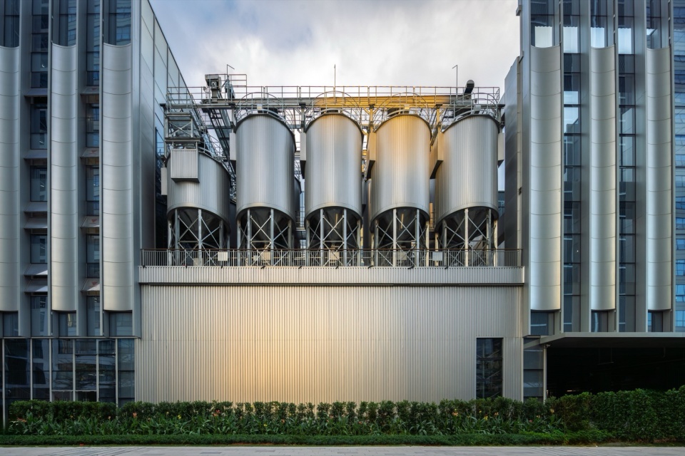 CRB Tech Innovative City by Aedas