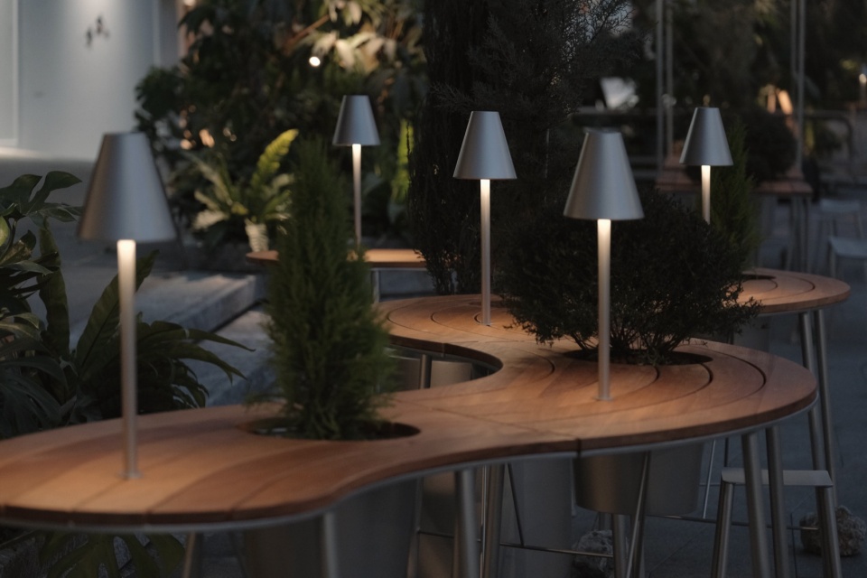 rivers and pebbles table table project 2 0 public funiture and pop up store design by xbtw office