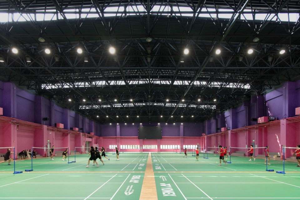 Li Xuerui Public Fitness Center by Welive Architects