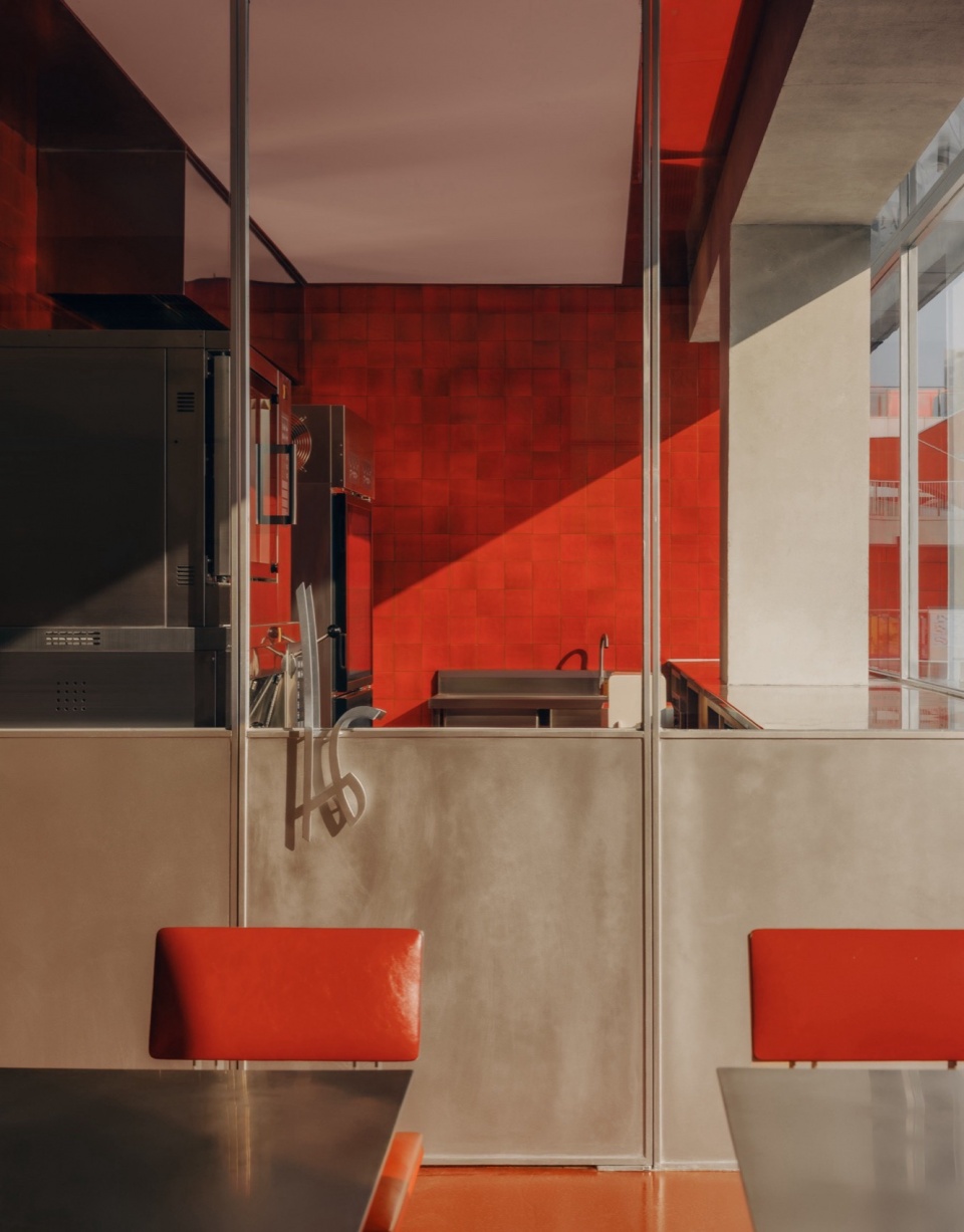 cafe on site by aptdotapt