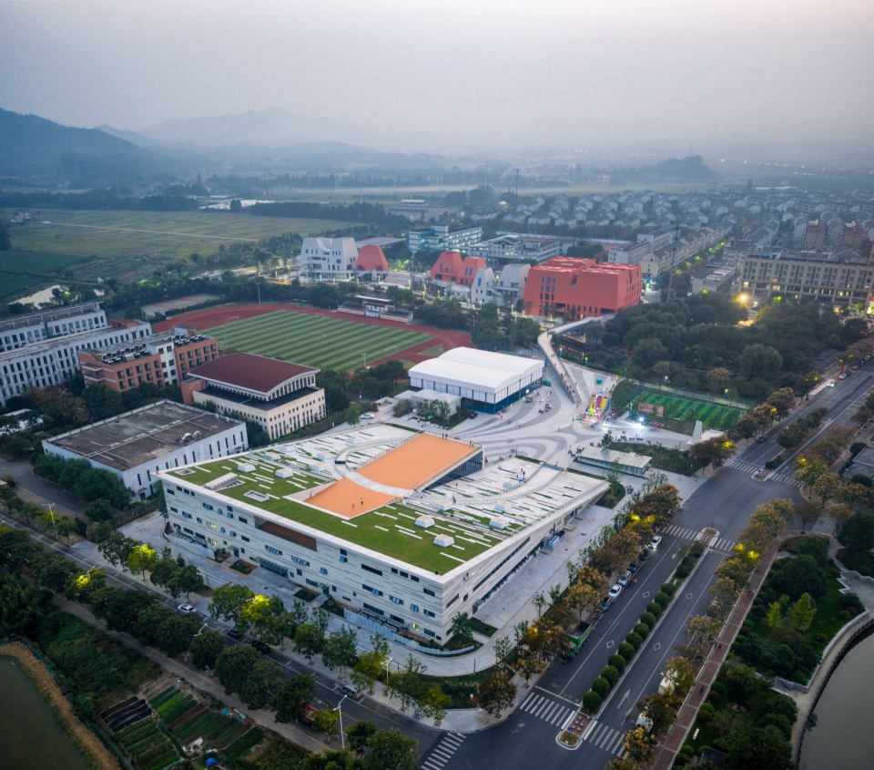 Huzhou Daixi Culture Sports and Commercial Complex by Minax Architecture