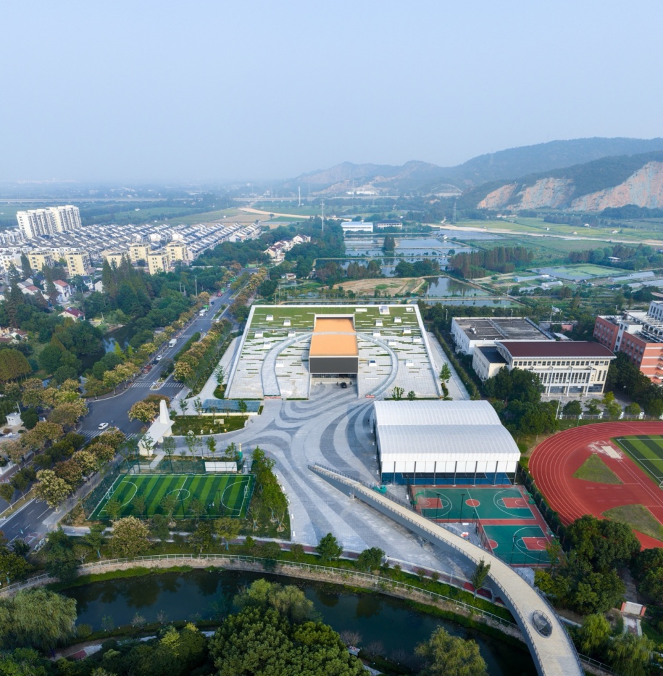 Huzhou Daixi Culture Sports and Commercial Complex by Minax Architecture