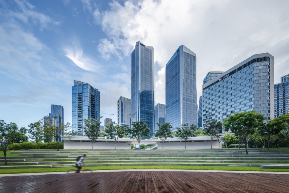 Shenzhen Qianhai Guiwan Park Service Station by hang cheng studio